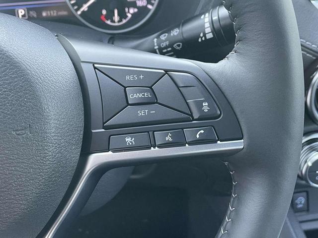 Photo of 2025 Black Nissan Sentra