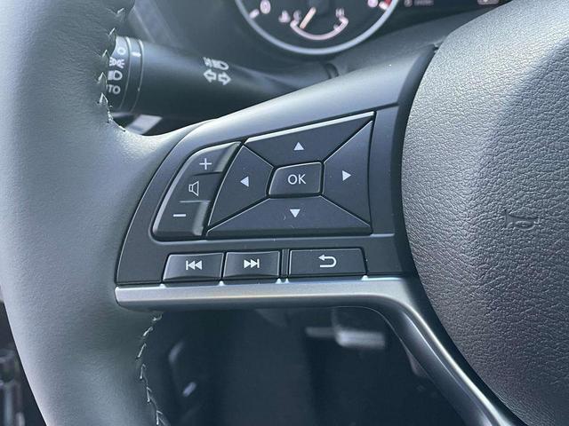 Photo of 2025 Black Nissan Sentra