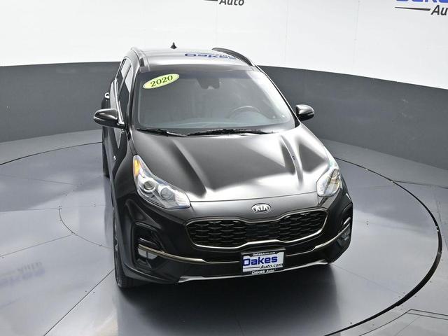 Photo of 2020 Black Cherry Pearl Kia Sportage