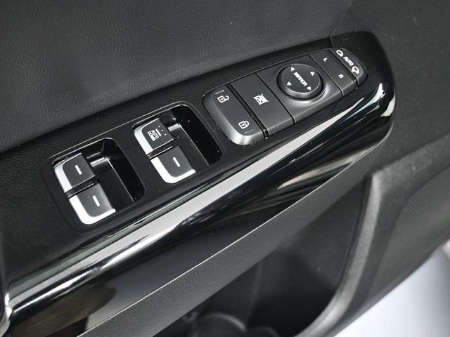 Photo of 2020 Black Cherry Pearl Kia Sportage