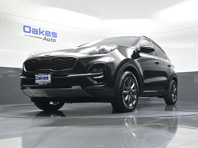 Photo of 2020 Black Cherry Pearl Kia Sportage