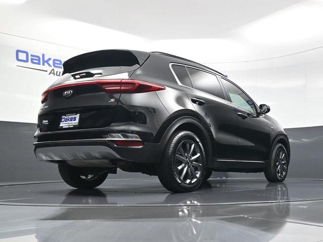 Photo of 2020 Black Cherry Pearl Kia Sportage