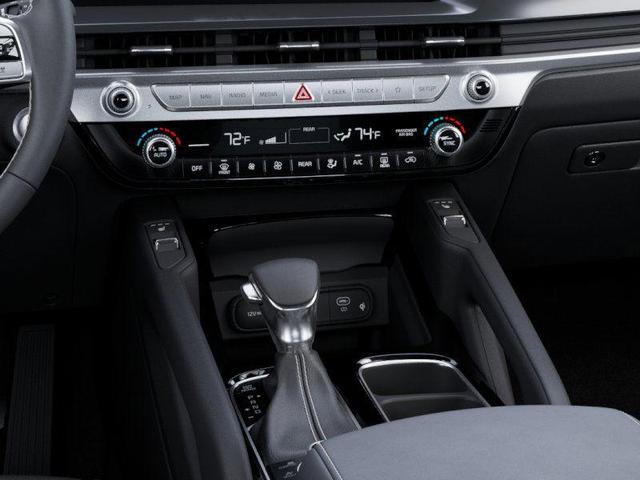 Photo of 2025 Dark Moss Kia Telluride