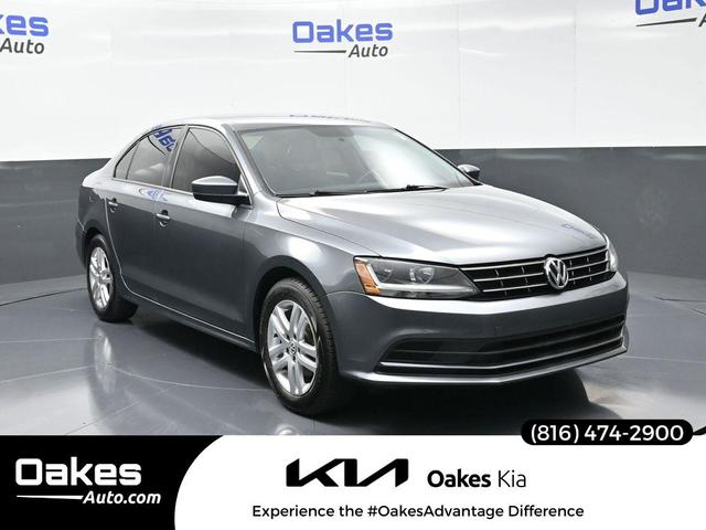 Photo of 2018 Platinum Gray Metallic Volkswagen Jetta