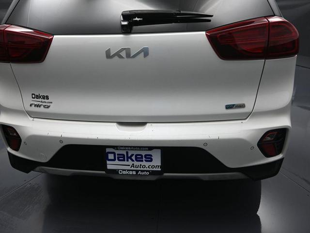 Photo of 2022 Snow White Pearl Kia Niro Plug-In Hybrid