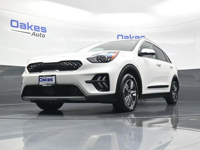Photo of 2022 Snow White Pearl Kia Niro Plug-In Hybrid