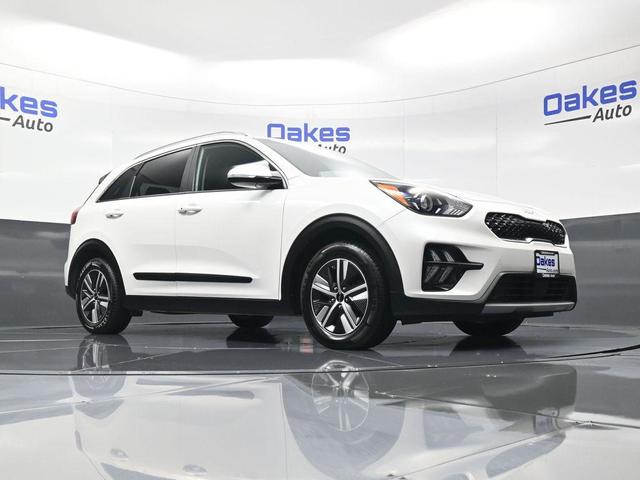 Photo of 2022 Snow White Pearl Kia Niro Plug-In Hybrid