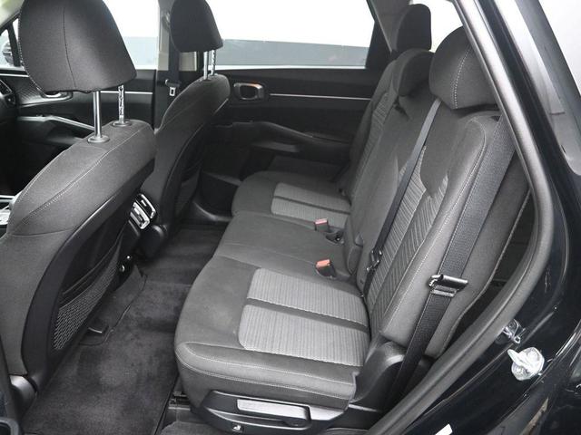 Photo of 2022 Ebony Black Kia Sorento