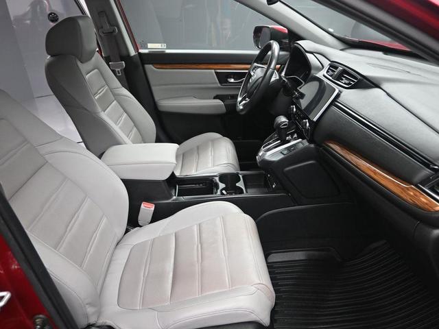 Photo of 2022 Radiant Red Metallic Honda CR-V