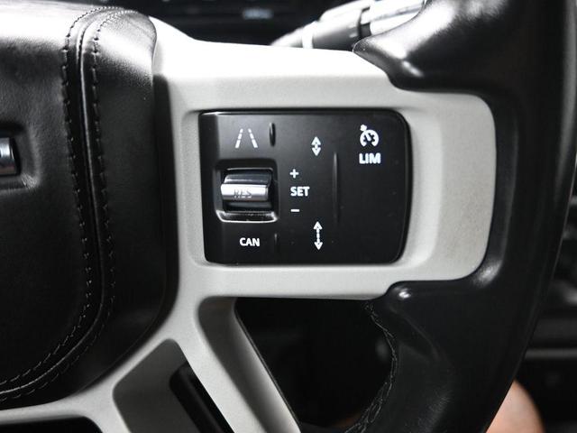 Photo of 2022 Fuji White Land Rover Defender