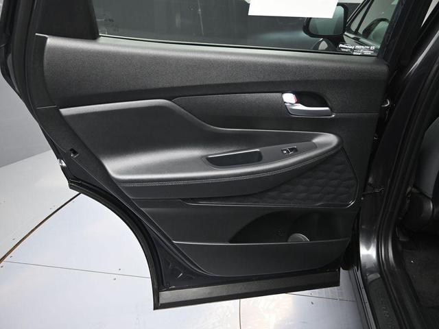 Photo of 2021 Portofino Gray Hyundai SANTA FE