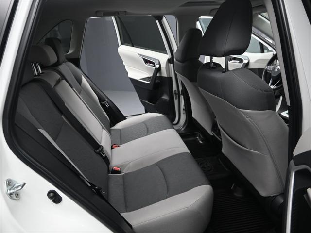 Photo of 2023 Ice Cap Toyota RAV4