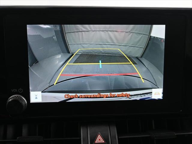Photo of 2023 Ice Cap Toyota RAV4