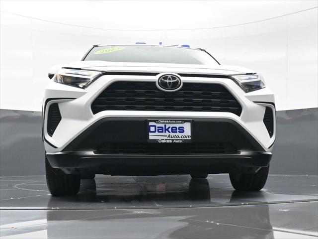 Photo of 2023 Ice Cap Toyota RAV4