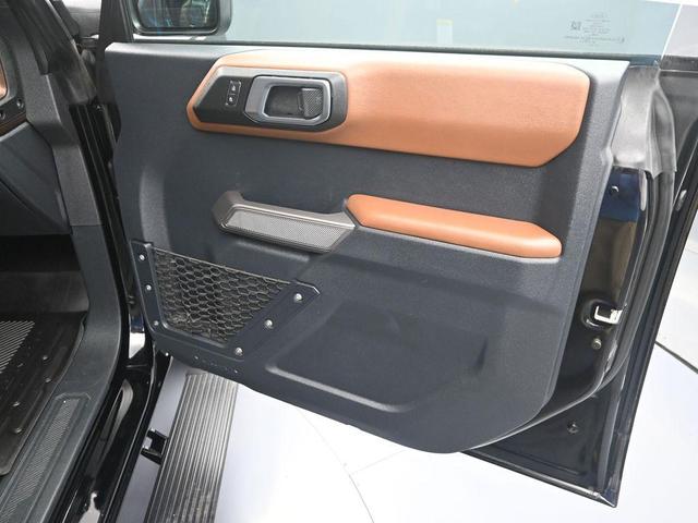 Photo of 2021 SHADOW BLACK Ford Bronco