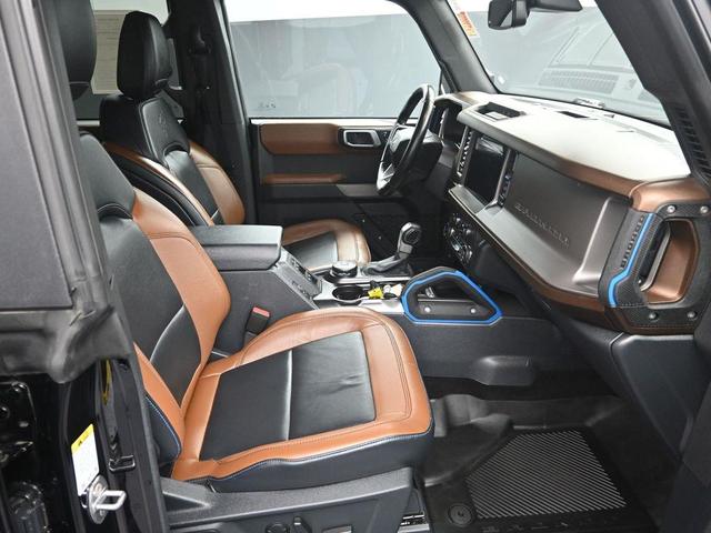 Photo of 2021 SHADOW BLACK Ford Bronco