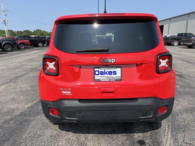 Photo of 2023 Colorado Red Clearcoat Jeep Renegade