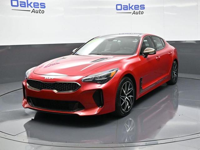 Photo of 2022 HiChroma Red Kia Stinger