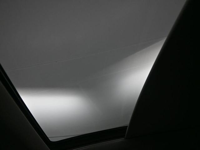 Photo of 2023 Summit White GMC Terrain