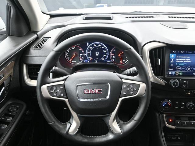 Photo of 2023 Summit White GMC Terrain