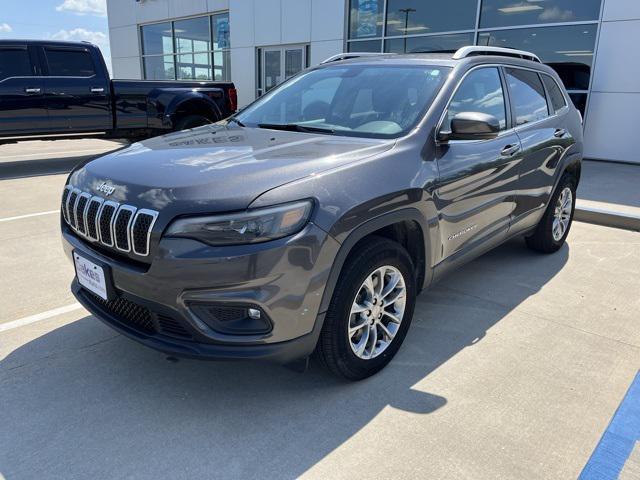 Photo of 2020 Granite Crystal Metallic Clearcoat Jeep Cherokee