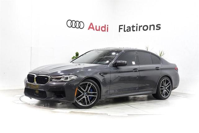 2022 BMW M5