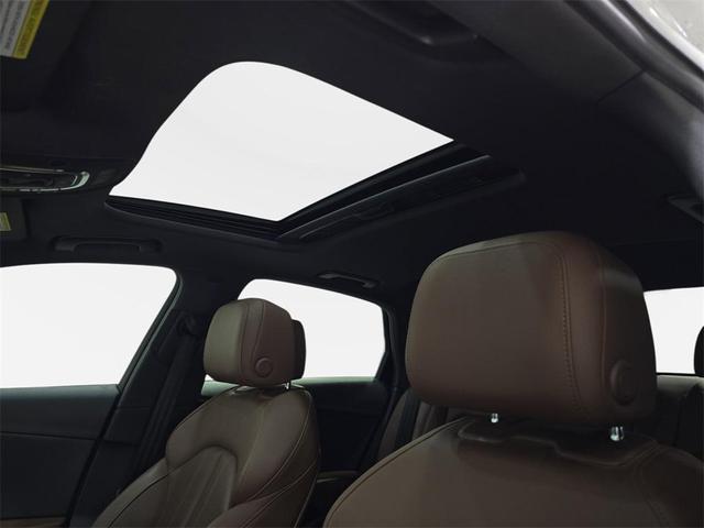 Photo of 2017 Glacier White Metallic Audi A4