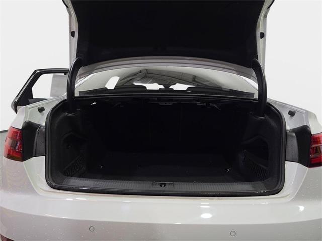 Photo of 2017 Glacier White Metallic Audi A4