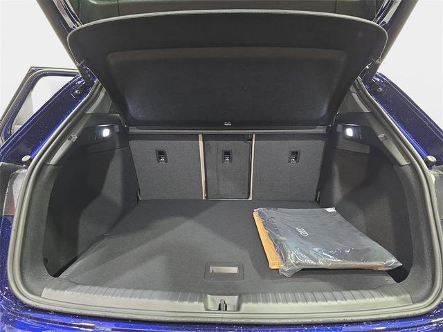 Photo of 2025 Navarra Blue Metallic Audi Q4 e-tron