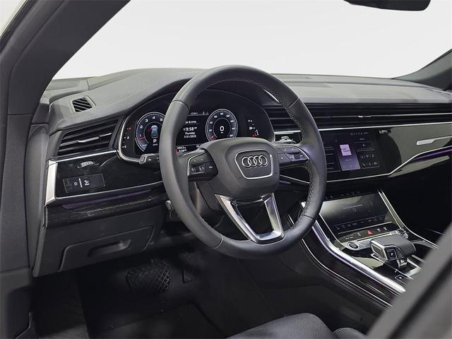Photo of 2024 Carrara White Audi Q8