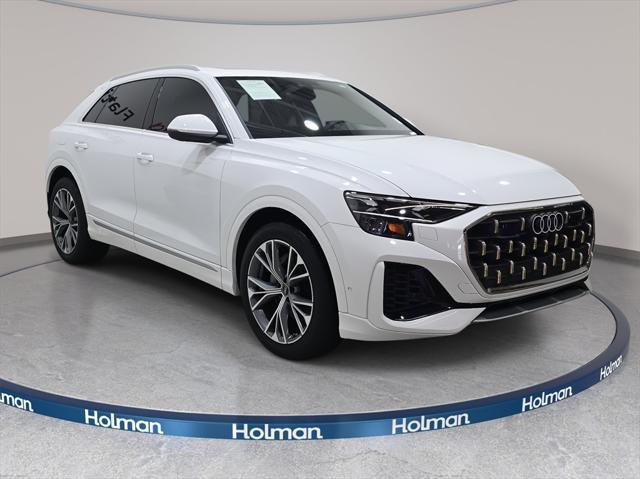 Photo of 2024 Carrara White Audi Q8