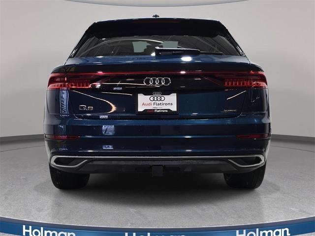 Photo of 2019 Galaxy Blue Metallic Audi Q8