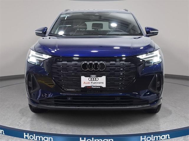 Photo of 2025 Navarra Blue Metallic Audi Q4 e-tron