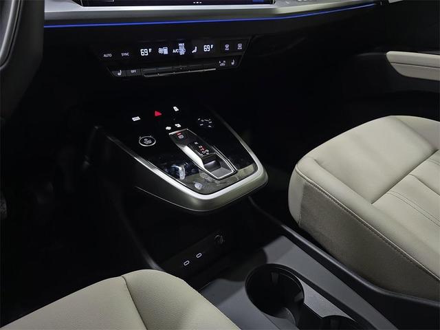 Photo of 2025 Navarra Blue Metallic Audi Q4 e-tron