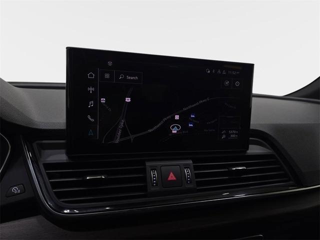 Photo of 2023 Florett Silver Metallic Audi Q5