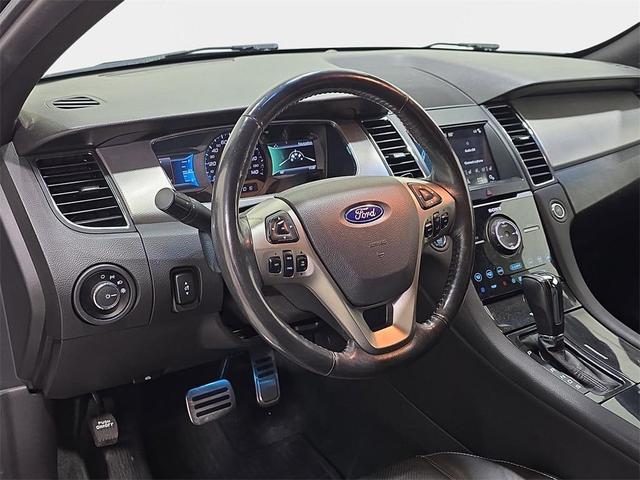 Photo of 2017 Shadow Black Ford Taurus