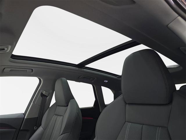 Photo of 2025 Mythos Black Metallic Audi Q5