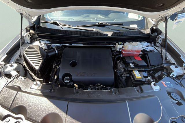 Photo of 2020 Summit White Chevrolet Traverse