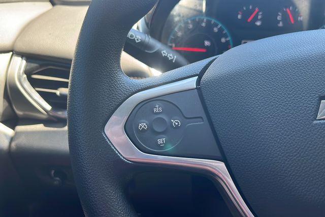 Photo of 2020 Summit White Chevrolet Traverse