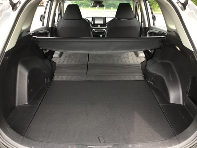 Photo of 2022 Silver Sky Metallic Toyota RAV4