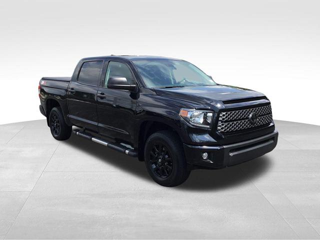 Photo of 2021 Midnight Black Metallic Toyota Tundra