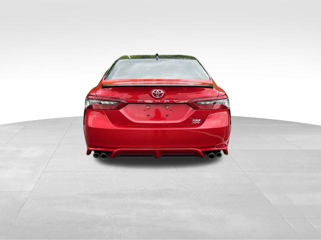 Photo of 2022 Supersonic Red/Midnight Black Metallic Toyota Camry