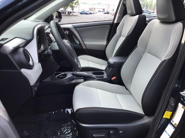 Photo of 2018 Galactic Aqua Mica Toyota RAV4