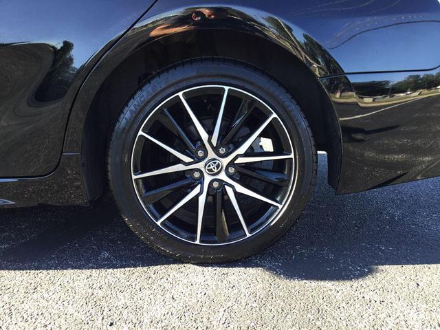 Photo of 2023 Midnight Black Metallic Toyota Camry