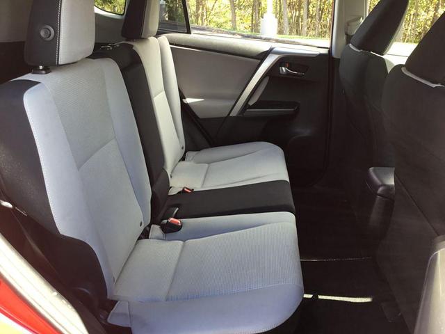 Photo of 2016 Barcelona Red Metallic Toyota RAV4