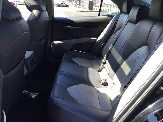 Photo of 2019 Midnight Black Metallic Toyota Camry