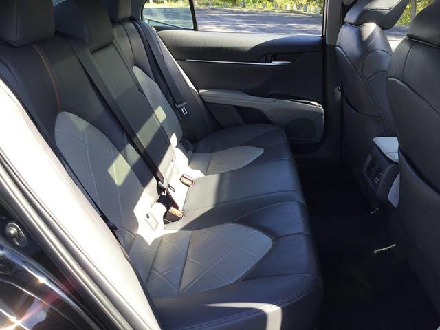 Photo of 2019 Midnight Black Metallic Toyota Camry