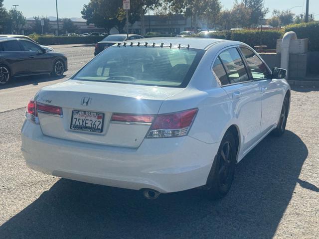 Photo of 2012 White Honda Accord