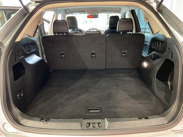 Photo of 2024 Silver Ford Edge