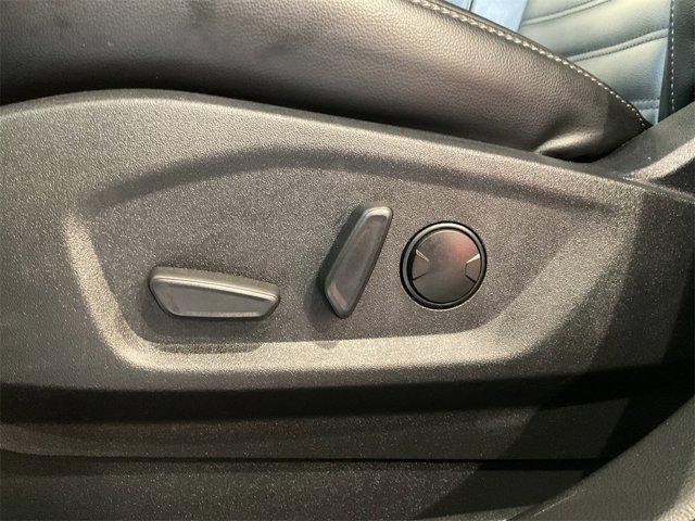 Photo of 2024 Silver Ford Edge